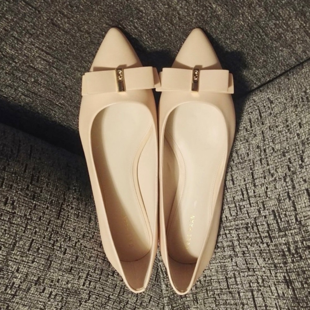 Cole Haan Women’s Elsie Beige Nude Bow Skimmer Ballet Flats - Size 8